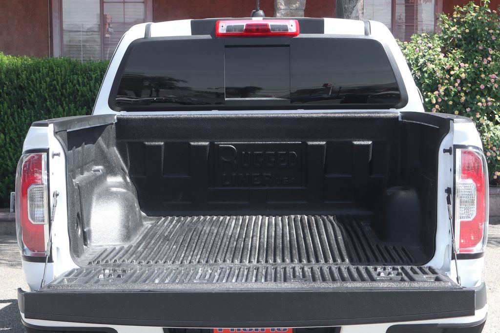 Used 2022 GMC Canyon Elevation w/ Trailering Package RWD image 6