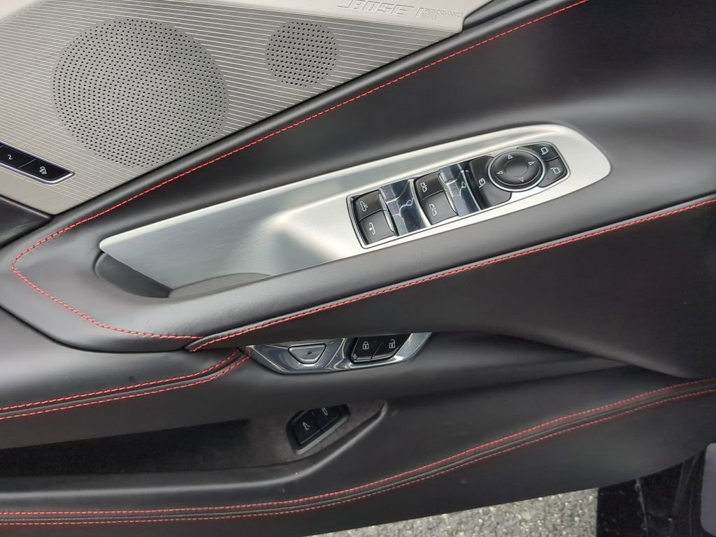 Used 2021 Chevrolet Corvette Stingray Premium Conv w/ Z51 Performance Package RWD image 37
