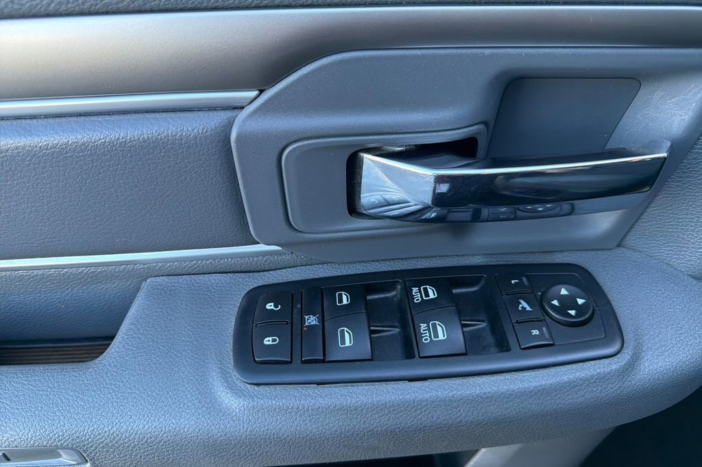 Used 2016 RAM 2500 Big Horn image 10