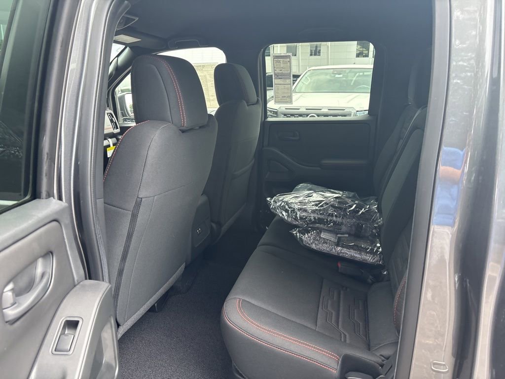 New 2026 Nissan Frontier PRO-4X w/ Tow Package AWD/4WD image 15