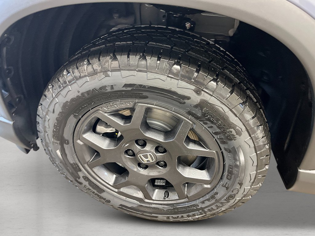 New 2026 Honda Pilot TrailSport image 13