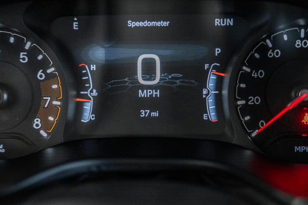 New 2025 Jeep Compass Limited w/ Sun & Sound Group image 40