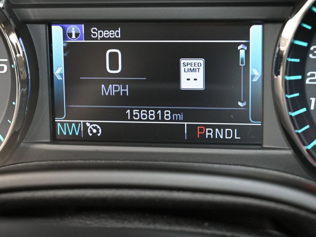 Used 2018 Chevrolet Suburban LT image 36