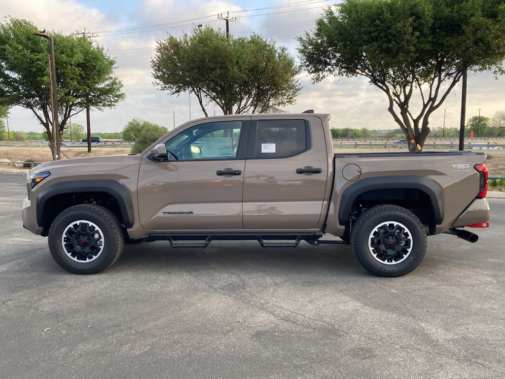 New 2026 Toyota Tacoma TRD Off-Road AWD/4WD image 8