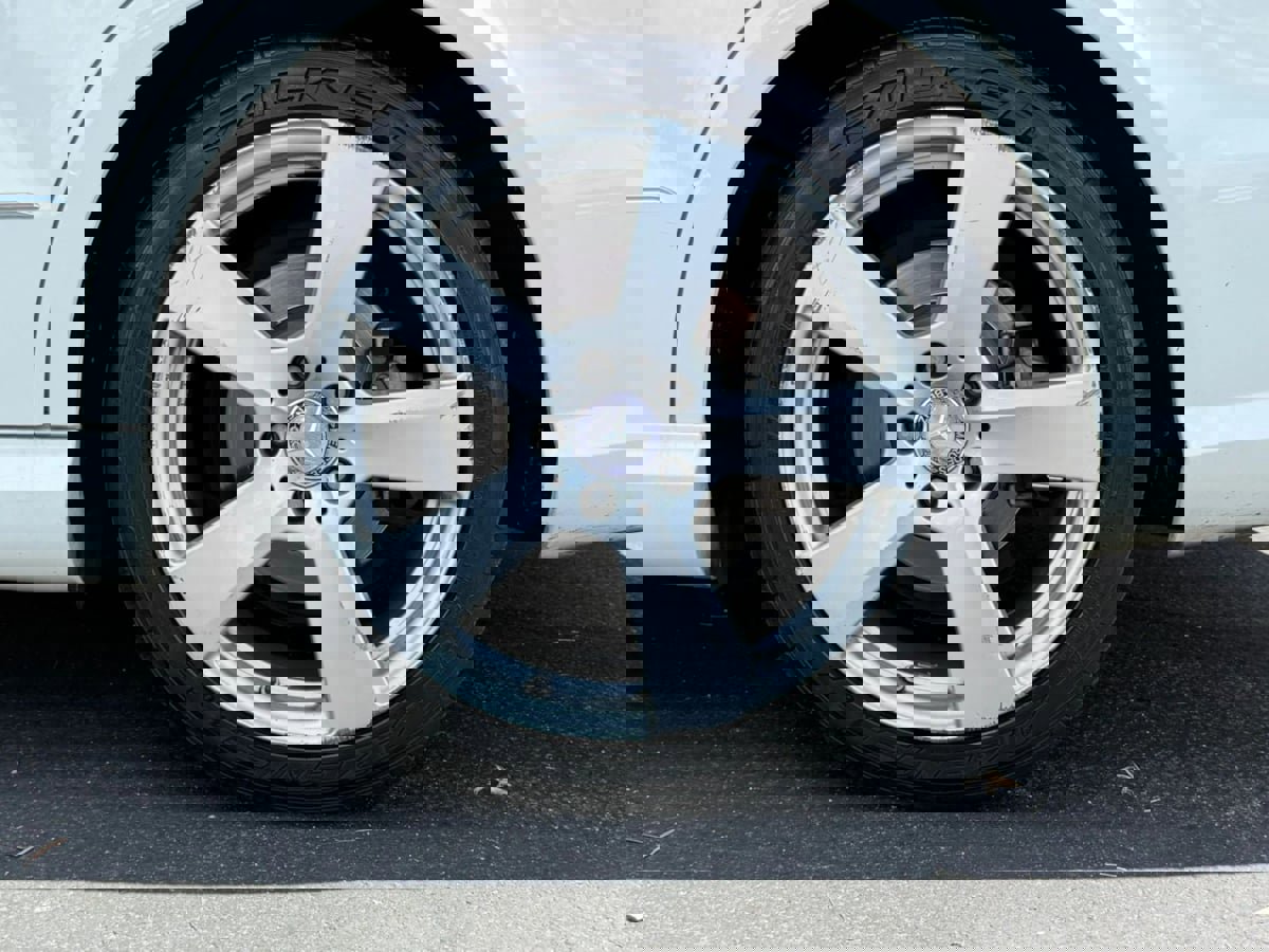 Used 2011 Mercedes-Benz E 350 Sport image 55