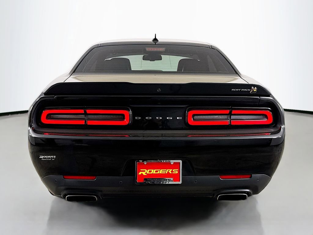 Used 2022 Dodge Challenger R/T Scat Pack w/ Shaker Package image 7