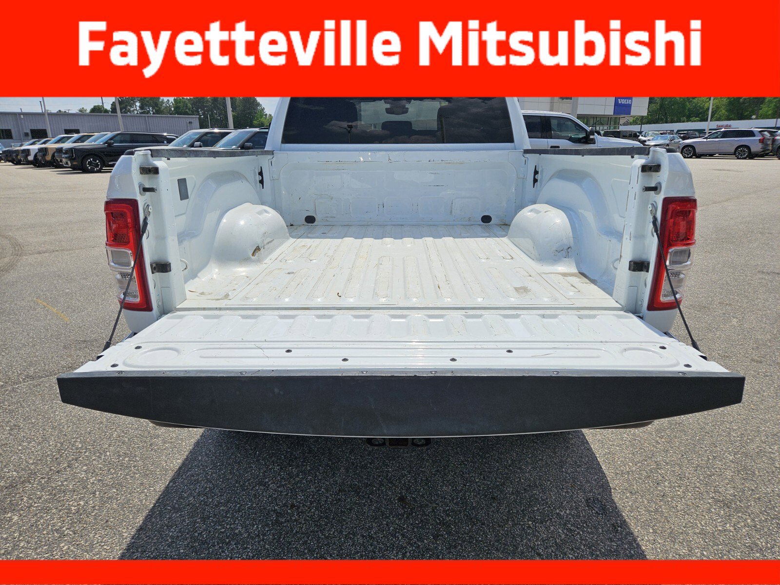 Used 2024 RAM 2500 Big Horn AWD/4WD image 18