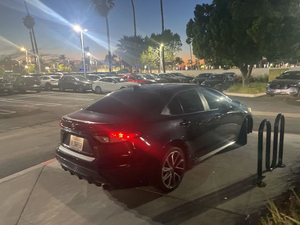 Used 2020 Toyota Corolla SE w/ Carpet Mat Package (TMS) image 12