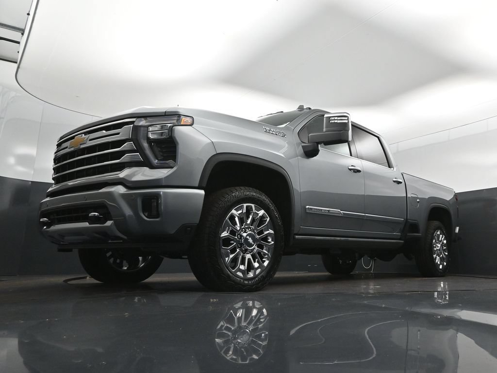 New 2026 Chevrolet Silverado 2500 High Country w/ High Country Premium Package AWD/4WD image 39