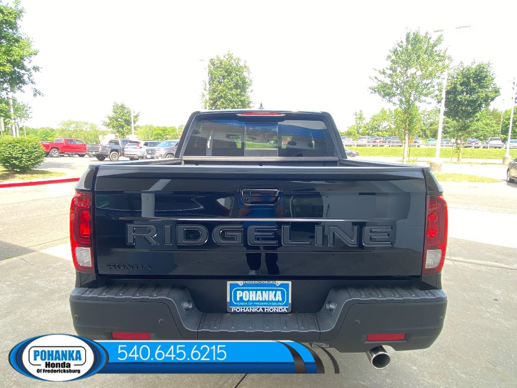 New 2026 Honda Ridgeline Black Edition image 4