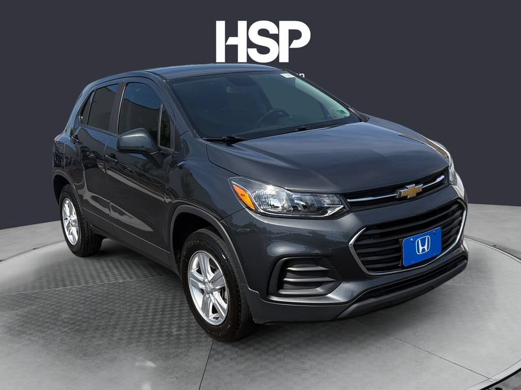 Used 2019 Chevrolet Trax LS w/ Tint and Cruise Package AWD/4WD image 7