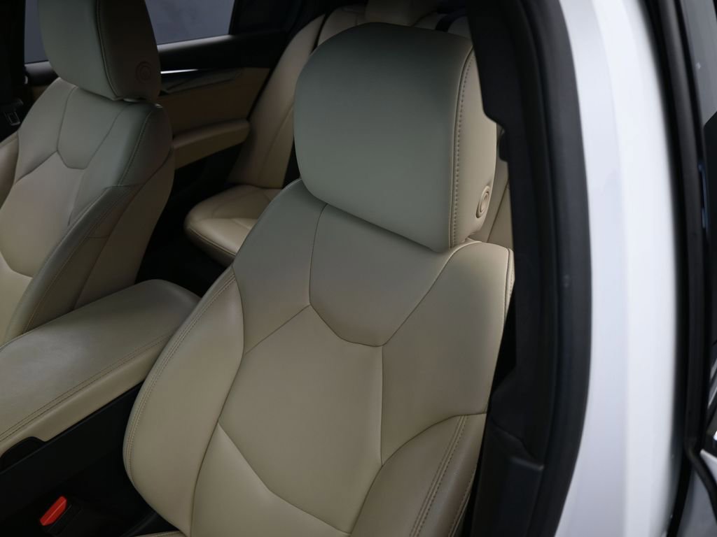 Used 2020 Cadillac CT5 Luxury image 16