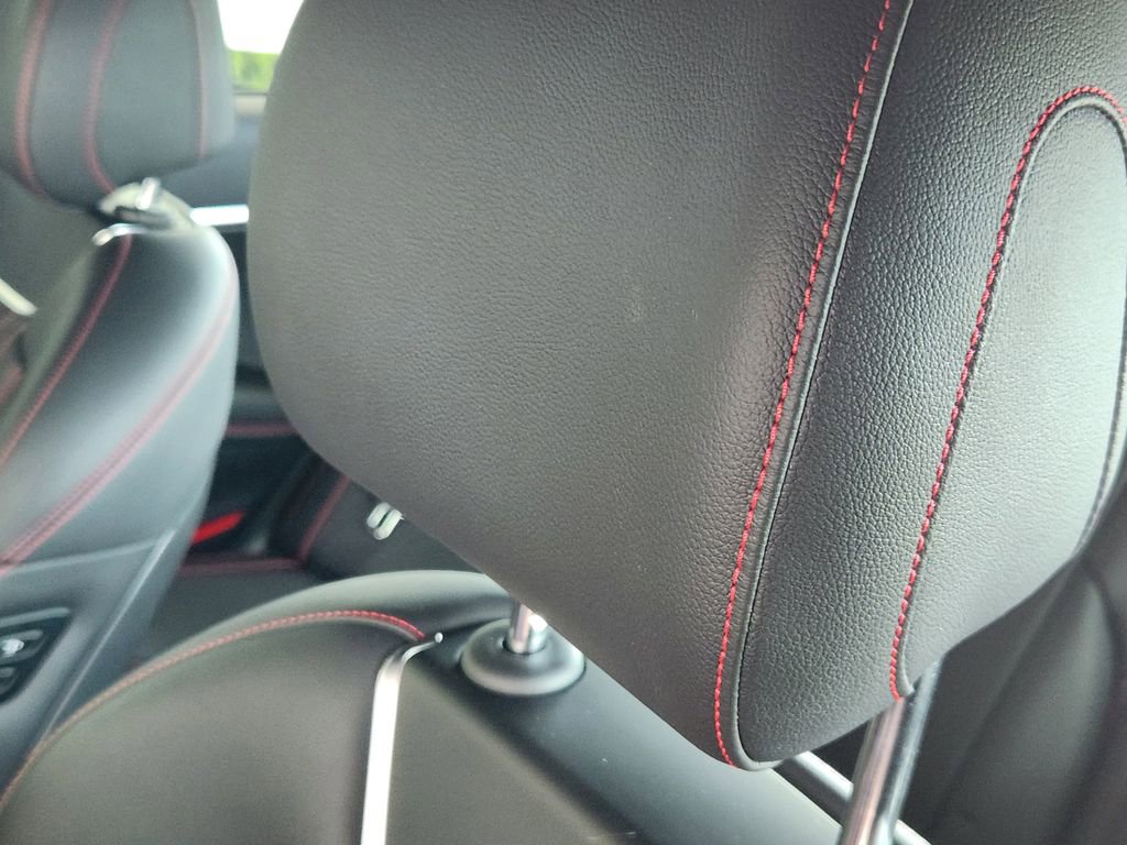 Used 2025 Genesis G70 2.5T w/ Sport Prestige Package image 14