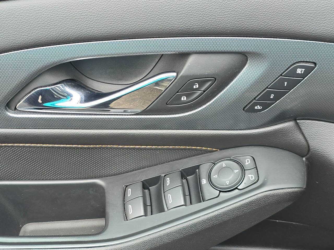 Used 2018 Chevrolet Traverse Premier w/ Driver Confidence II Package image 29