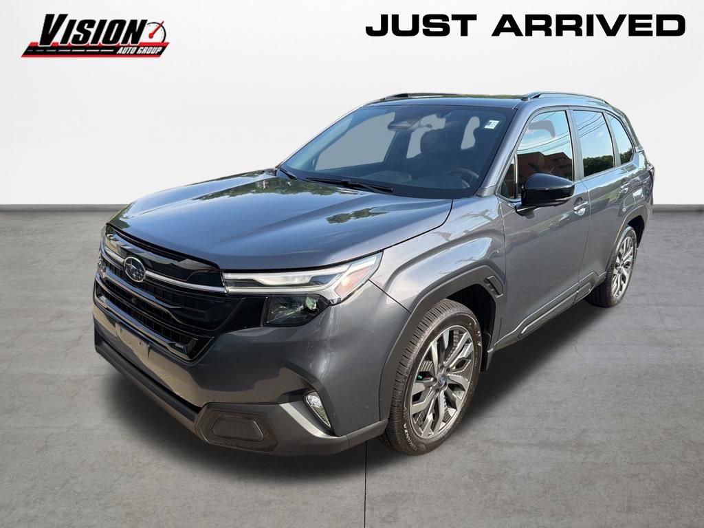 Used 2025 Subaru Forester Touring AWD/4WD image 1