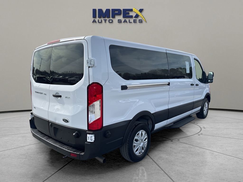 Used 2024 Ford Transit 350 XLT RWD image 5
