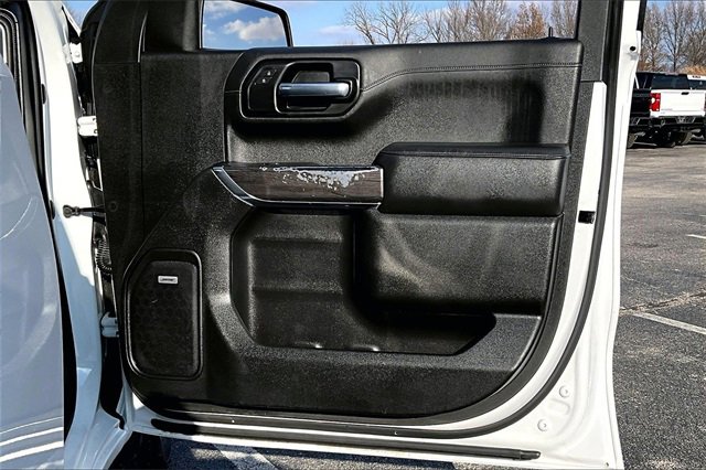 Used 2020 Chevrolet Silverado 1500 LTZ w/ LTZ Convenience Package image 29