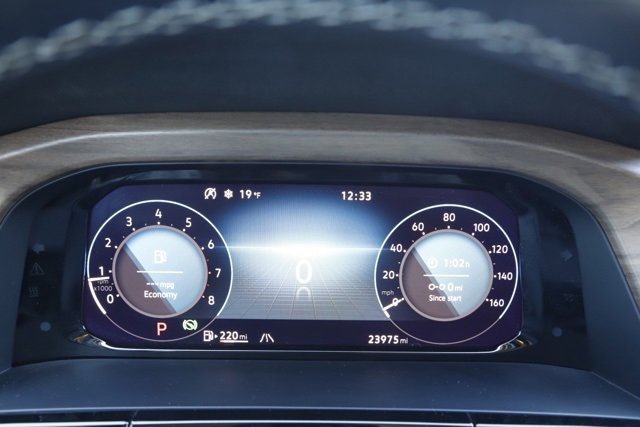 Used 2024 Volkswagen Atlas SE image 34