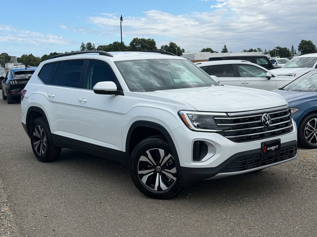 New 2026 Volkswagen Atlas SE FWD image 3