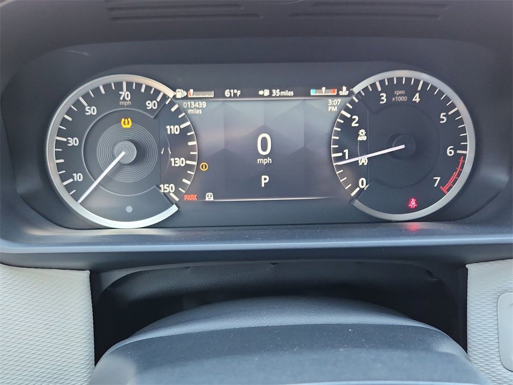 Used 2023 Land Rover Discovery S R-Dynamic image 14