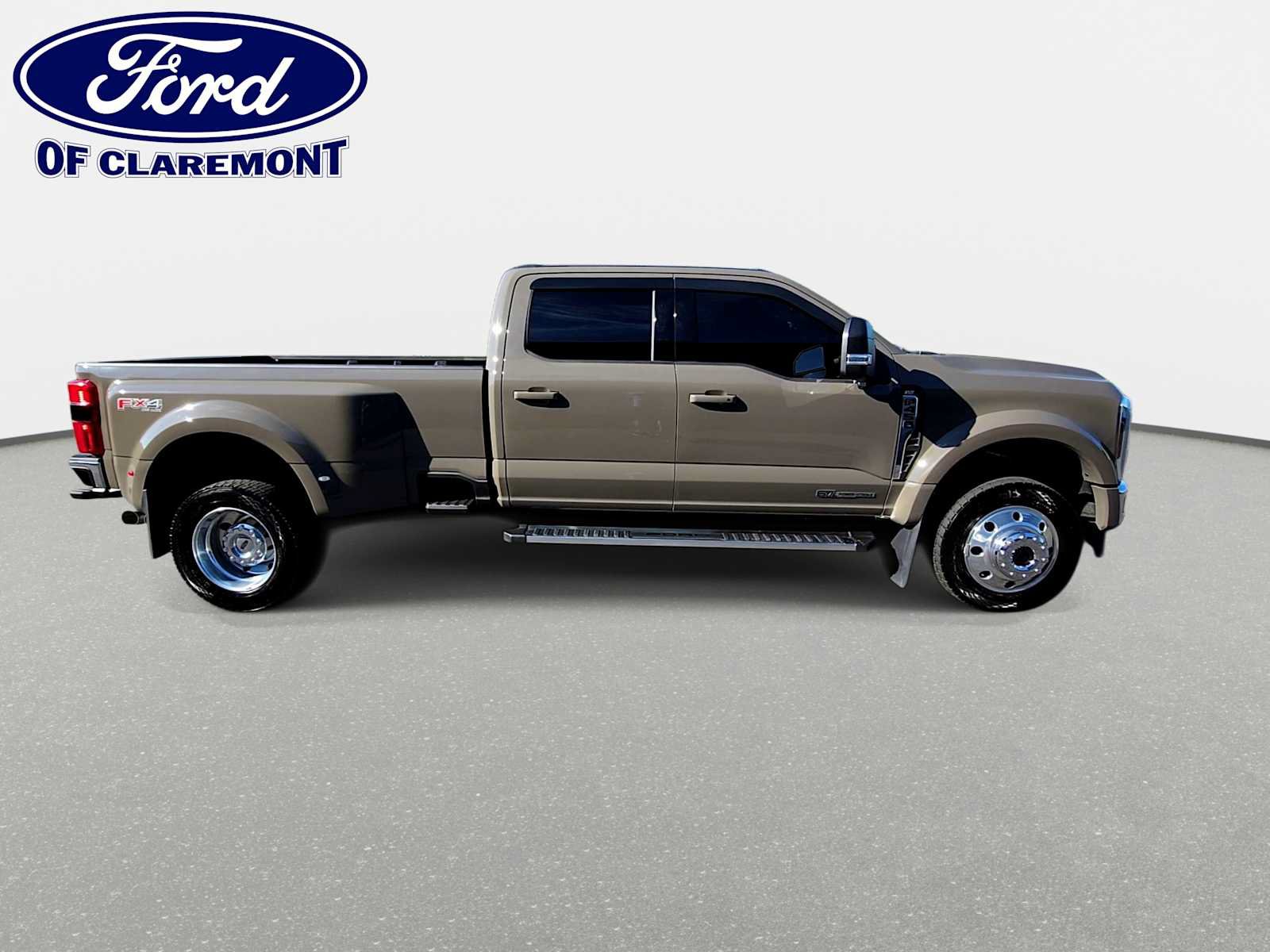 Used 2026 Ford F450 XLT w/ XLT Premium Package AWD/4WD image 9