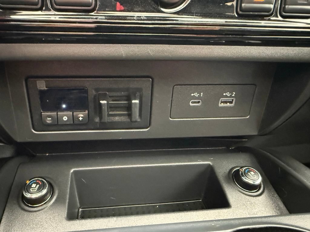 Used 2024 Nissan Titan PRO-4X w/ Pro-4x Convenience Package AWD/4WD image 48