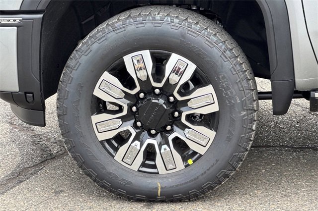 New 2026 GMC Sierra 2500 Denali w/ Denali Reserve Package image 32