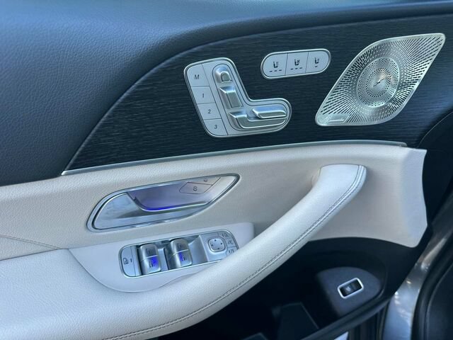 Certified 2024 Mercedes-Benz GLS 450 4MATIC image 11