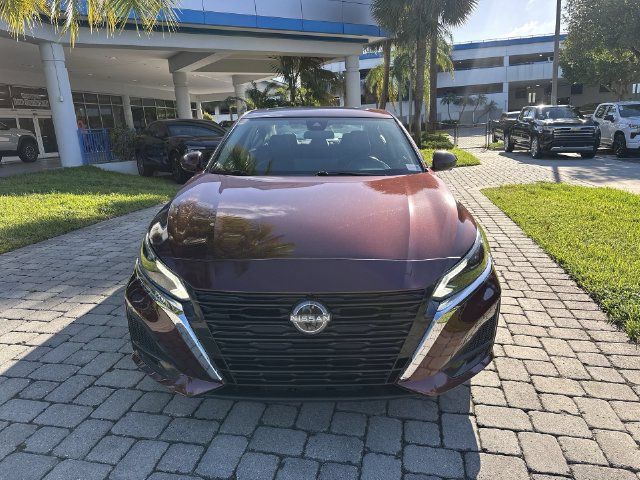 Used 2023 Nissan Altima 2.5 SL FWD image 18
