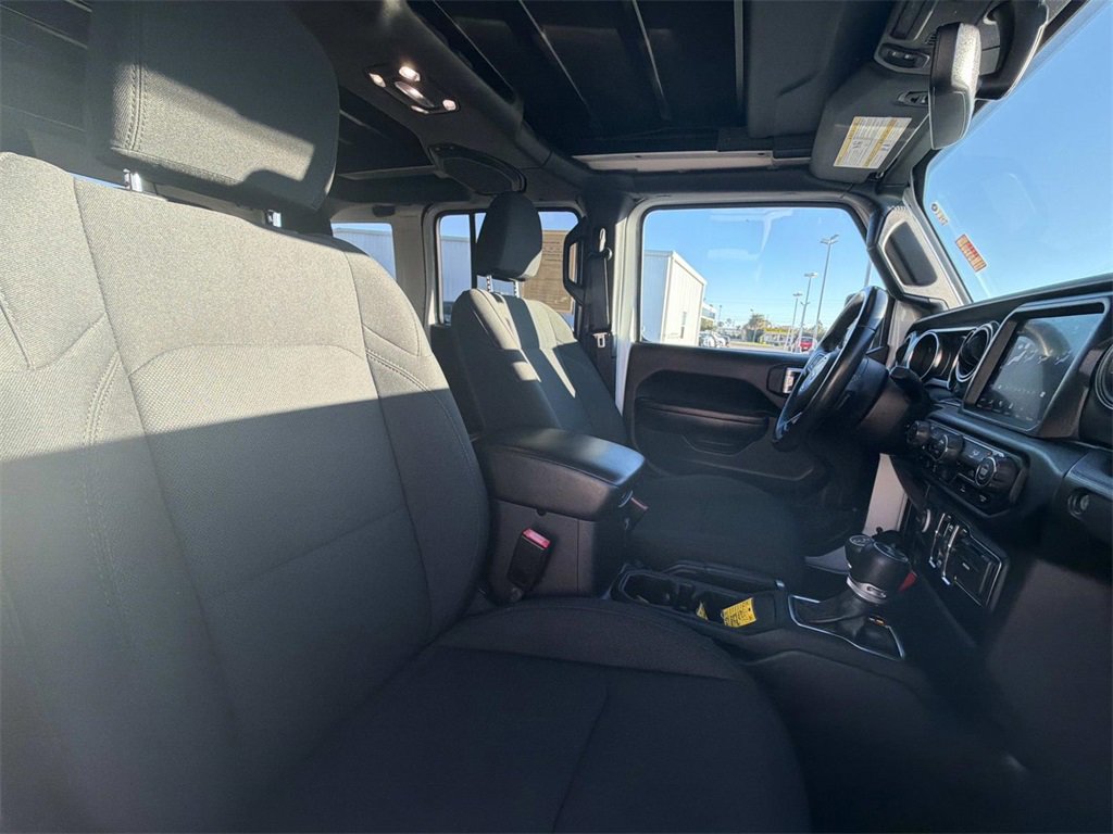 Used 2021 Jeep Wrangler Unlimited Sport image 14