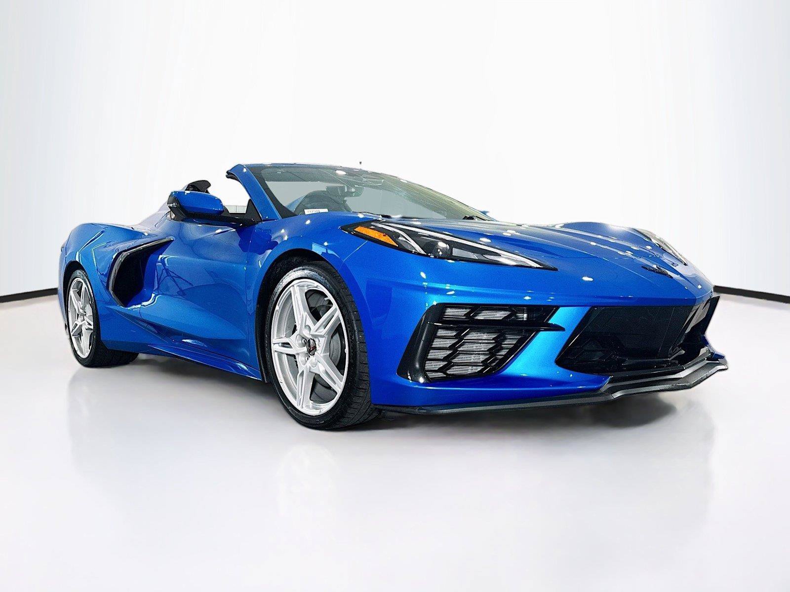 Used 2024 Chevrolet Corvette Stingray Convertible w/ 1LT RWD image 7