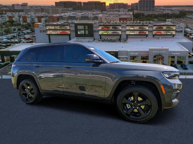 New 2025 Jeep Grand Cherokee Altitude
