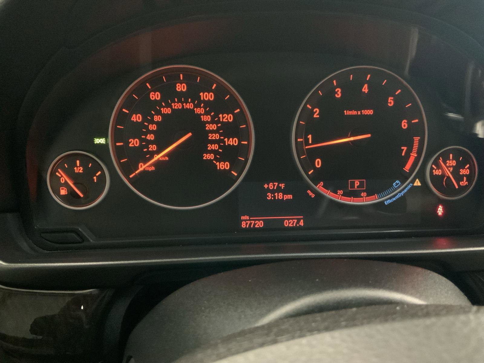 Used 2011 BMW 550i xDrive Sedan AWD/4WD image 18