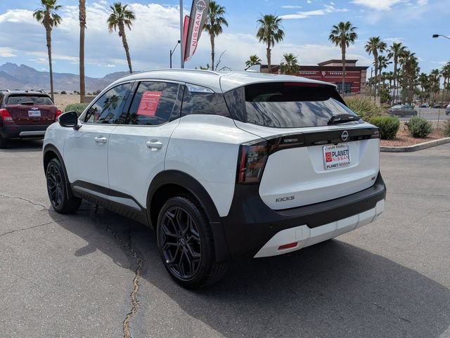 Certified 2025 Nissan Kicks SR w/ Interior Electronics Package FWD image 13