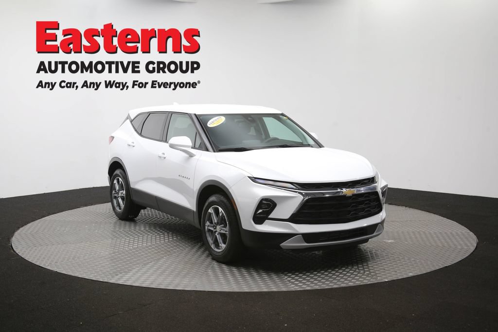 Used 2025 Chevrolet Blazer LT FWD image 52