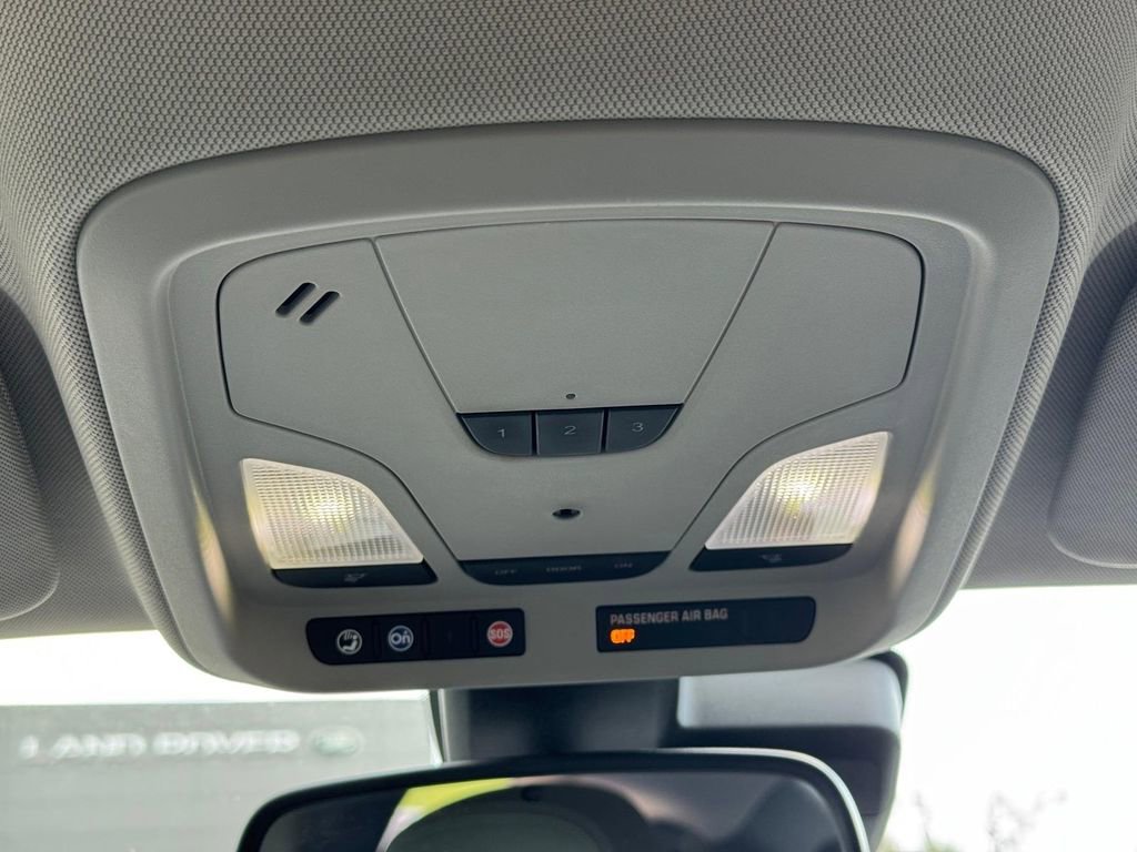 Used 2015 Chevrolet Impala LT FWD image 15