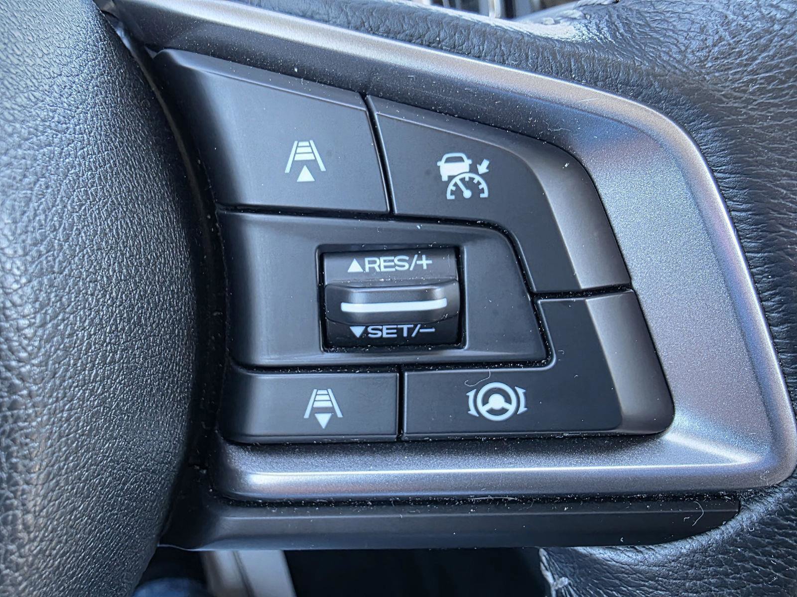 Used 2020 Subaru Outback Premium image 19