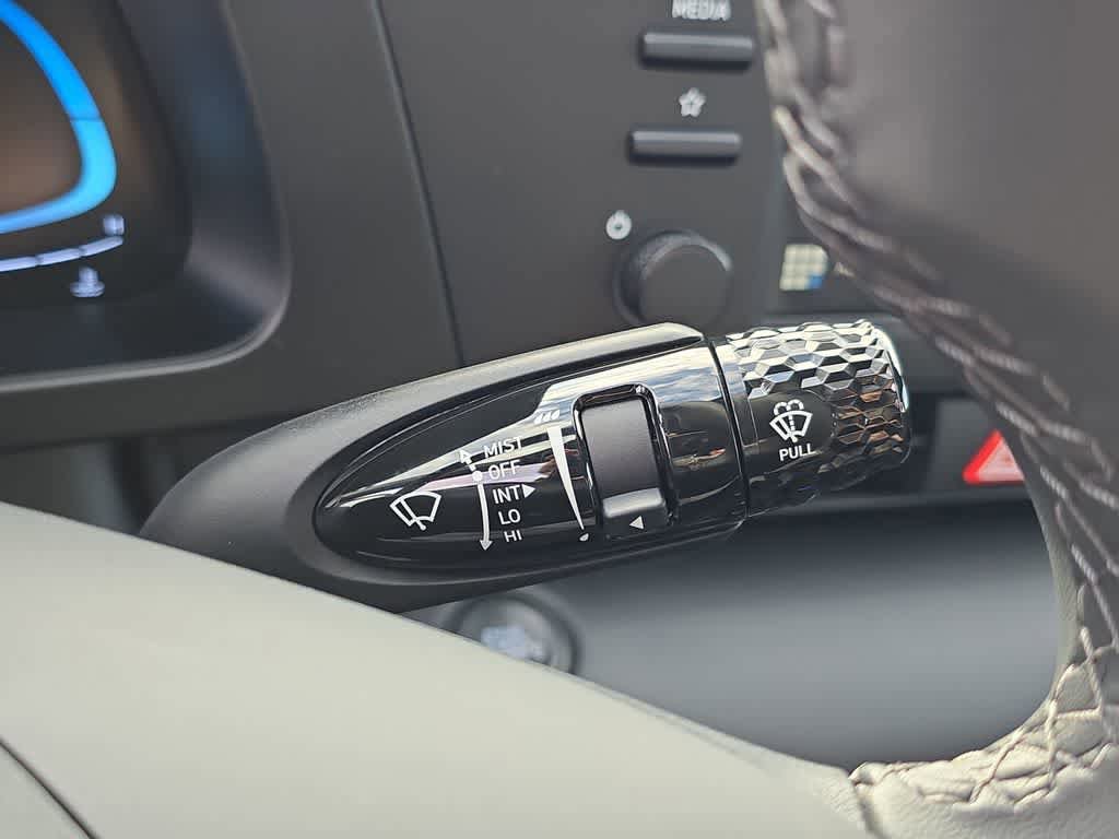 New 2026 Hyundai Elantra Sport FWD image 26