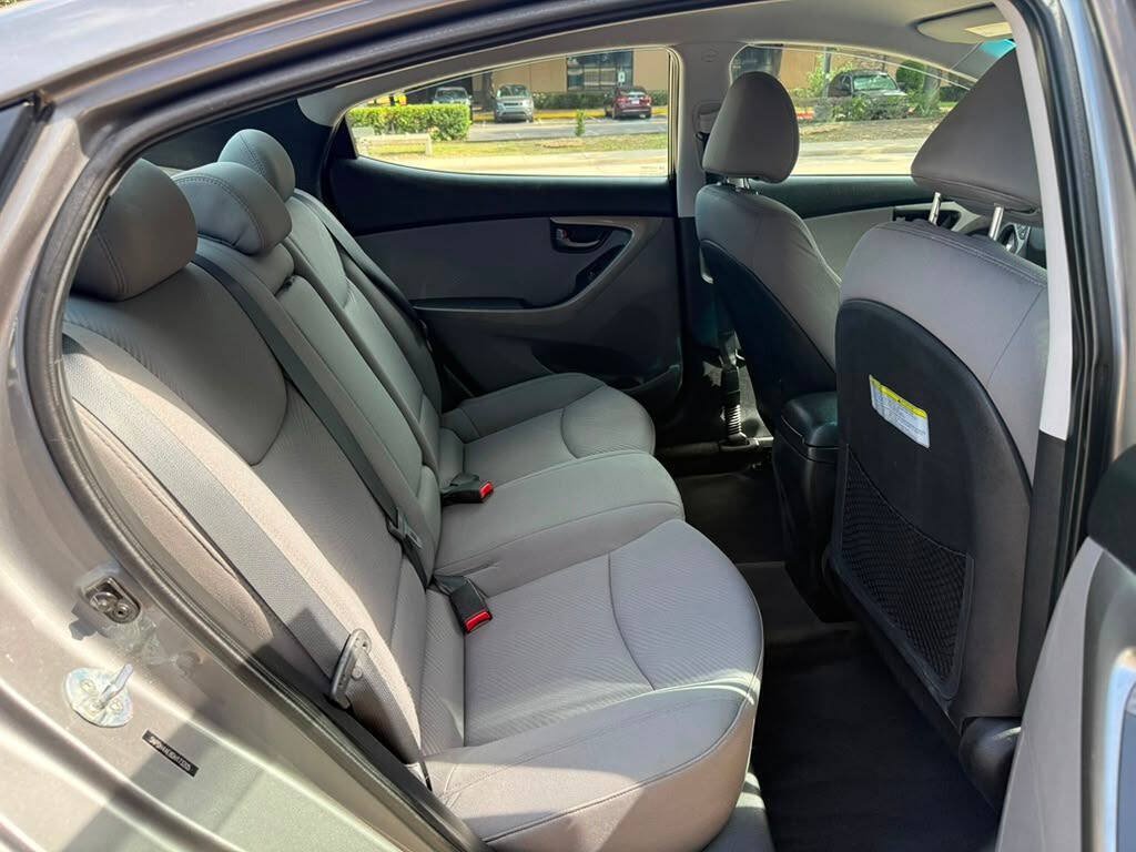 Used 2013 Hyundai Elantra GLS w/ Preferred Pkg FWD image 15