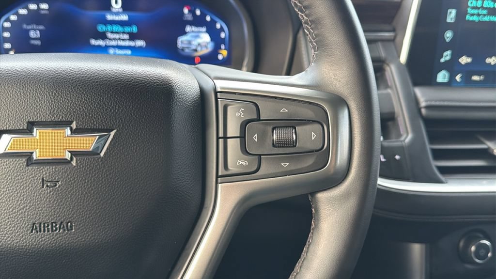 Used 2023 Chevrolet Tahoe LT w/ Luxury Package RWD image 21