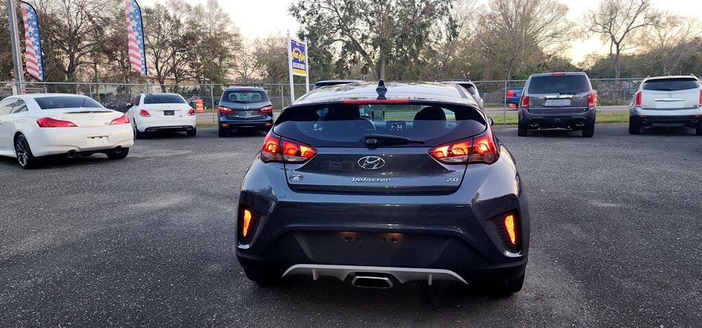 Used 2019 Hyundai Veloster 2.0 image 16