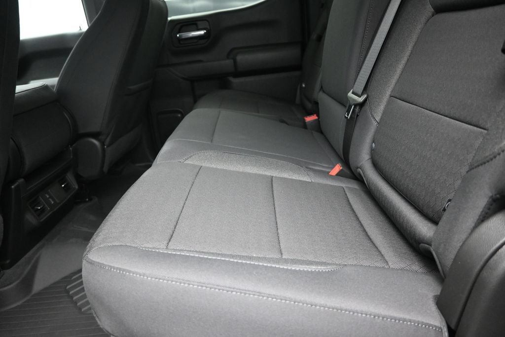 New 2026 Chevrolet Silverado 1500 Custom Trail Boss w/ Turbomax Blackout Package AWD/4WD image 16
