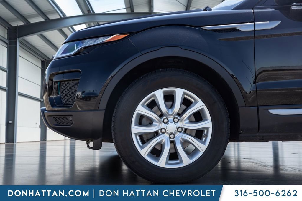 Used 2018 Land Rover Range Rover Evoque SE AWD/4WD image 27