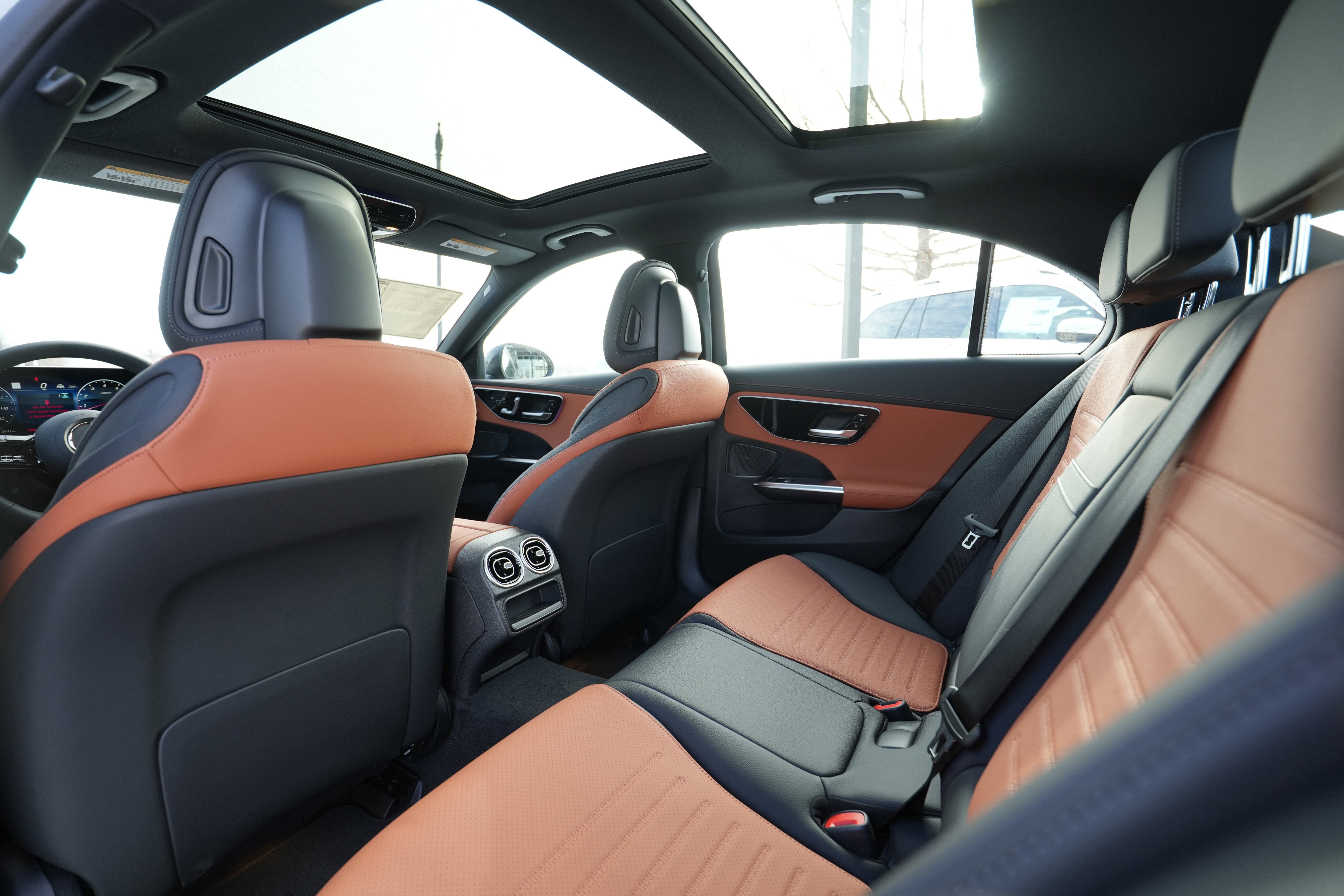 New 2026 Mercedes-Benz C 300 4MATIC Sedan image 40