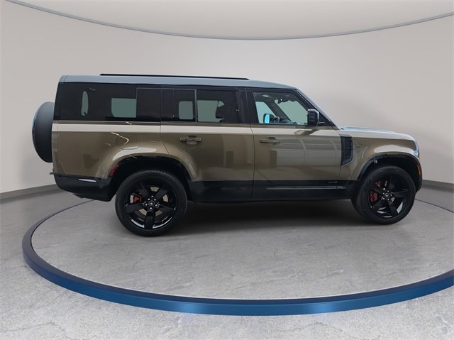 New 2025 Land Rover Defender 130 X image 4