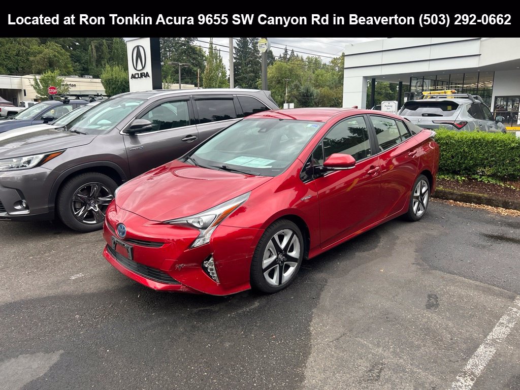 Used 2017 Toyota Prius Three Touring FWD image 6