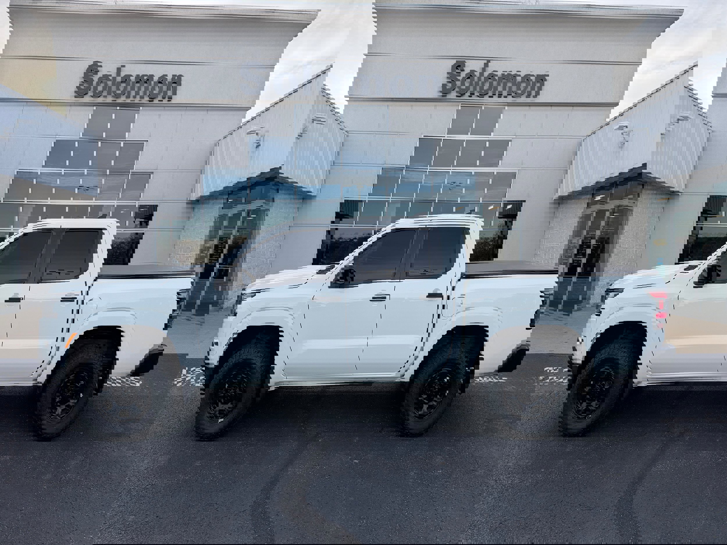 Used 2022 Nissan Frontier S