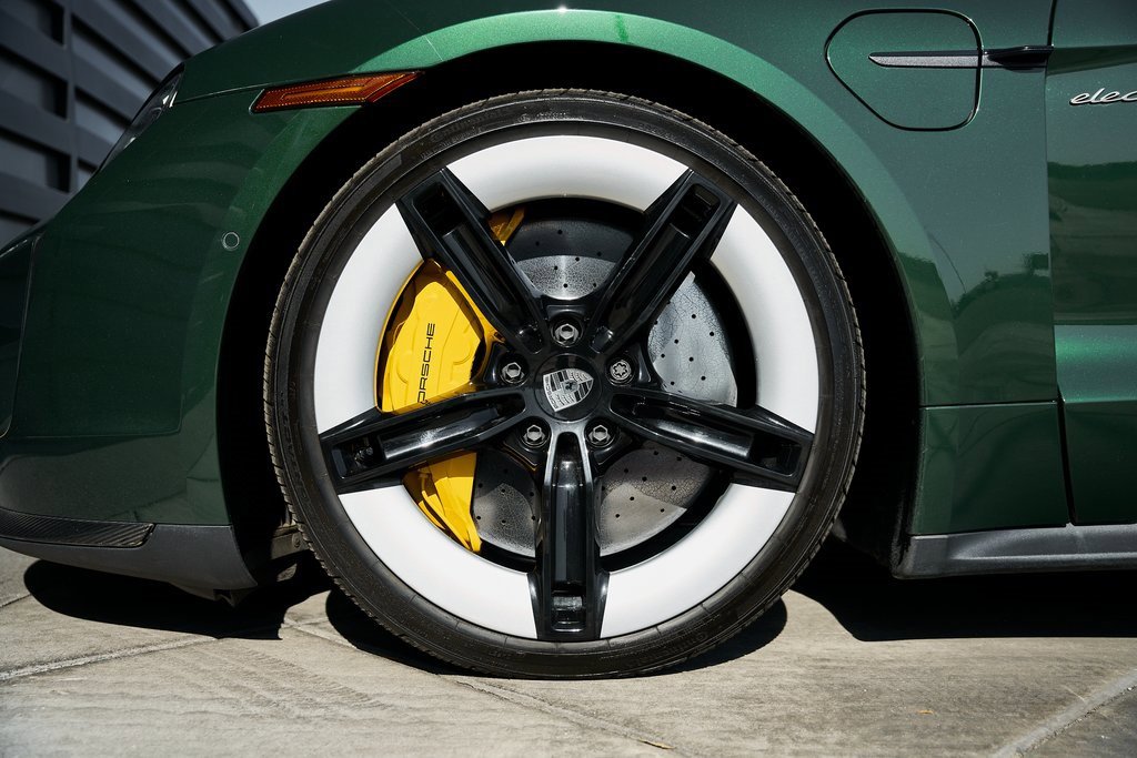 Used 2025 Porsche Taycan Turbo S w/ Premium Package image 3