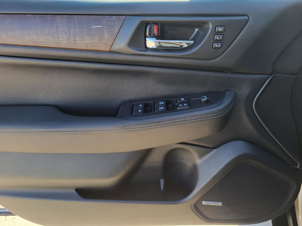 Used 2016 Subaru Outback 2.5i Limited image 19