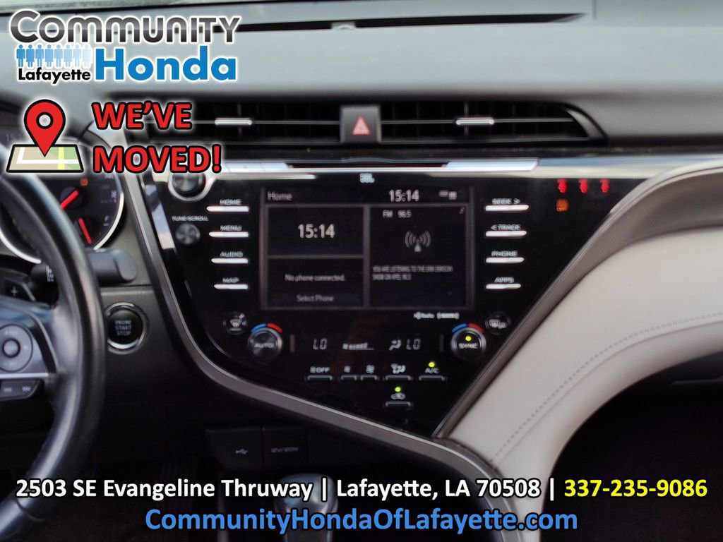 Used 2020 Toyota Camry XSE FWD image 25